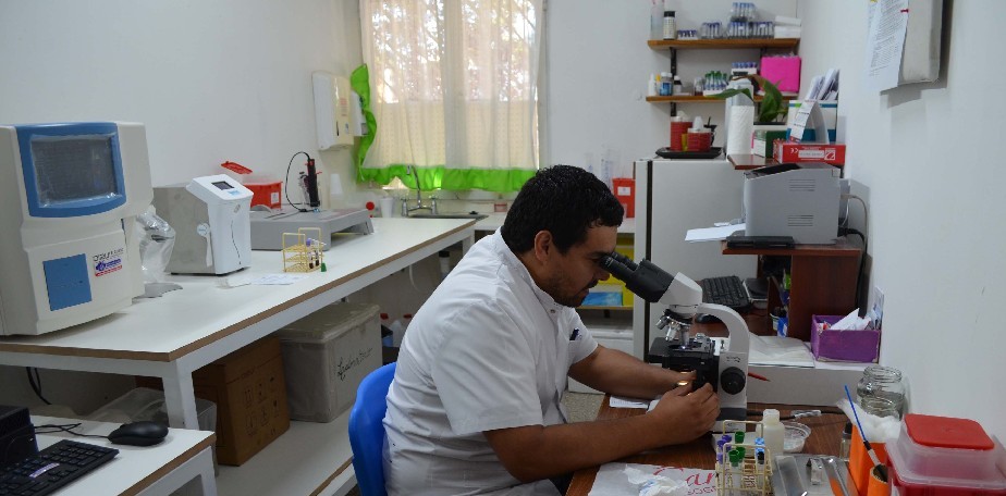 El Hospital de Campo Grande tiene su propio Laboratorio para mejorar la atencin a toda la comunidad