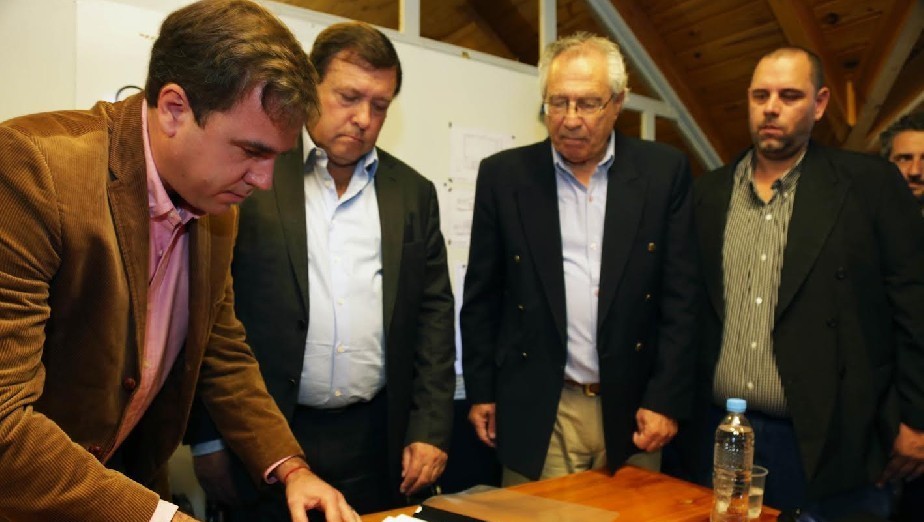 El Bols�n alcanza una mayor eficiencia inform�tica a trav�s de la implementaci�n de la fibra �ptica