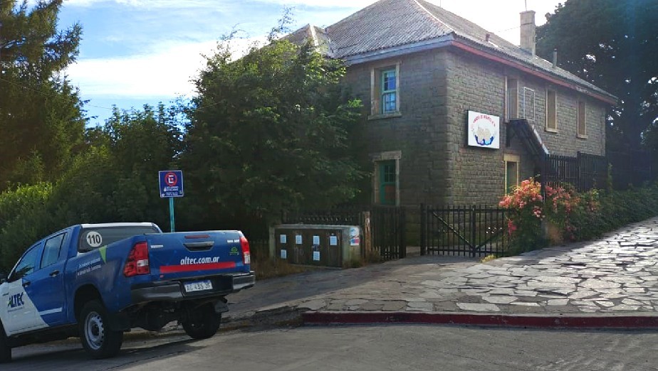 ALTEC inici� la instalaci�n de Internet por Fibra �ptica en escuelas de Bariloche