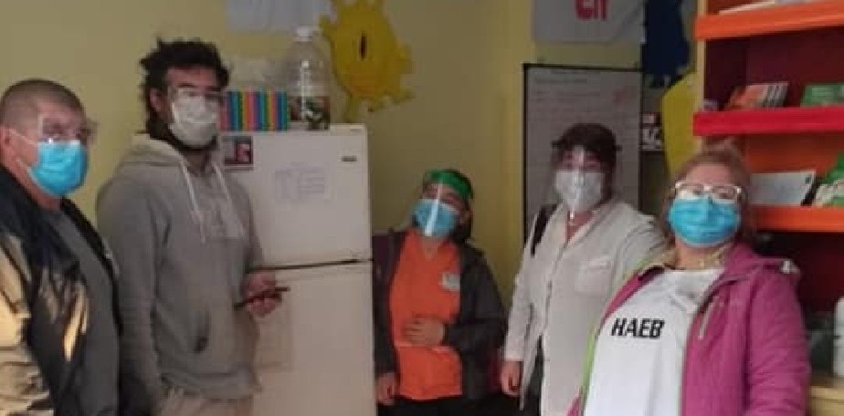 El Bols�n: trabajan en la instalaci�n de un CAPS en Centro Comunitario del barrio La Loma del Medio