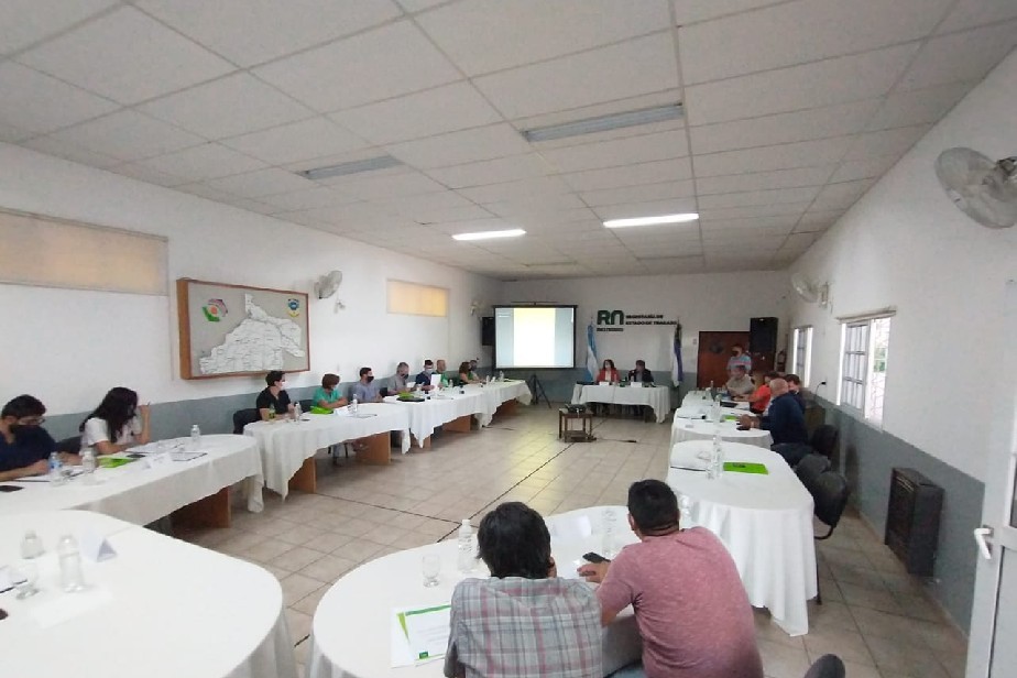 Contin�a el di�logo entre el Gobierno y los trabajadores de la salud