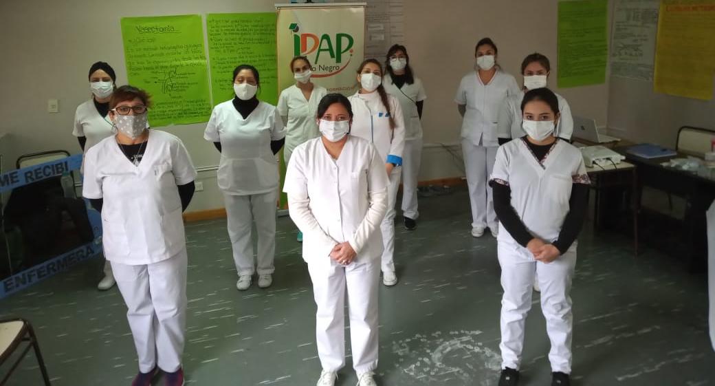 M�s de 50 estudiantes culminaron la carrera de la Tecnicatura en Enfermer�a del IPAP