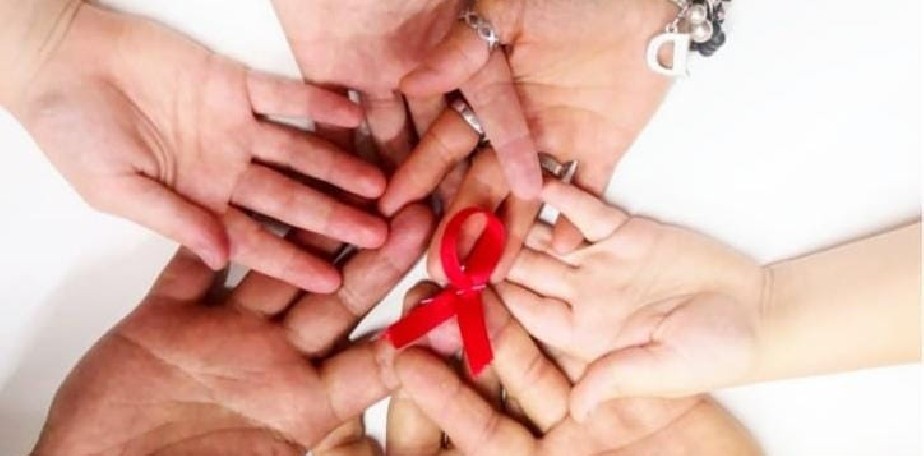 Da Mundial de la Lucha contra el VIH/SIDA: Cudate, tratate, testeate
