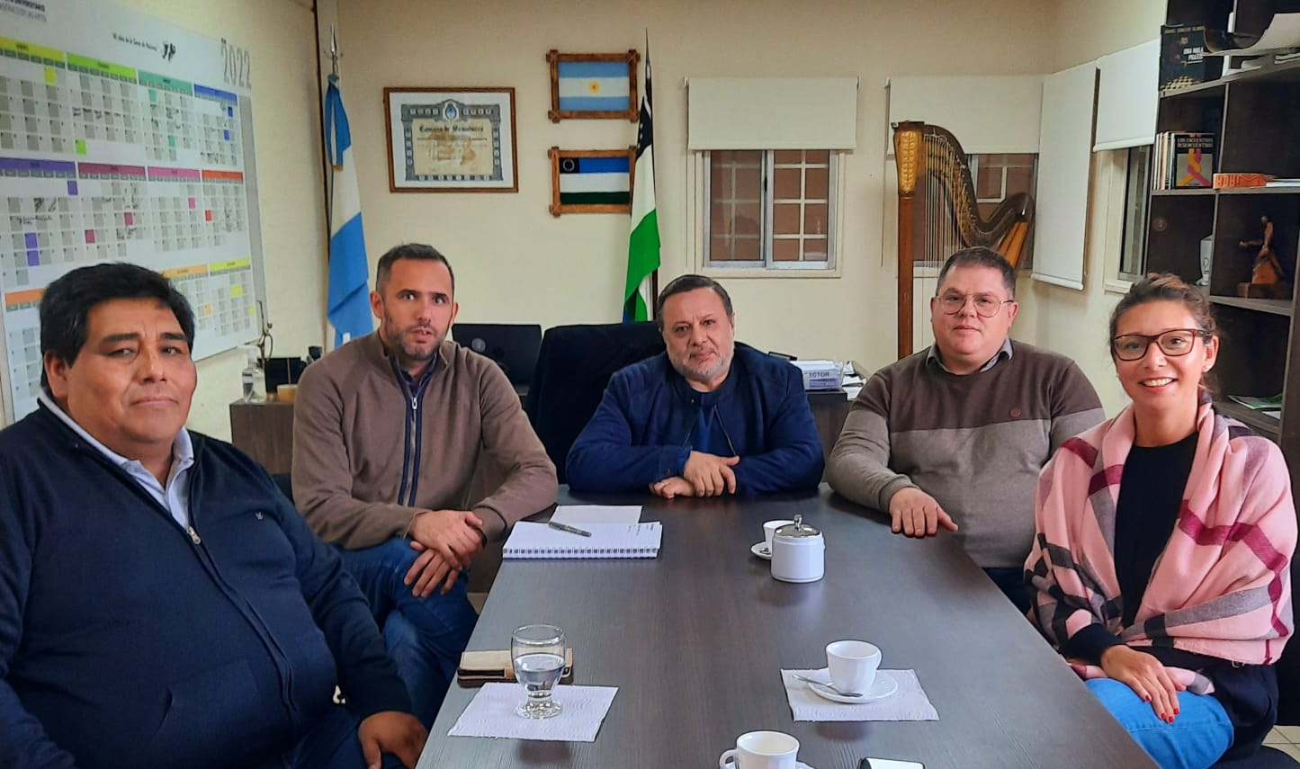 Reuni�n entre el  IPAP y el IUPA en General Roca