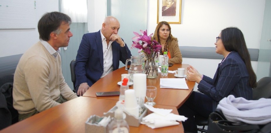 Salud y el PAMI trabajan para generar acciones en hospitales provinciales